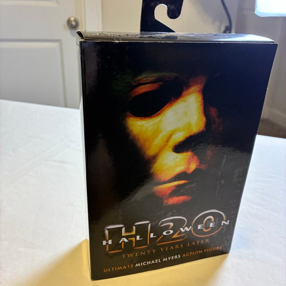 NECA Halloween H20 Twenty Years Later Ultimate Michael Myers 7" Action Figure